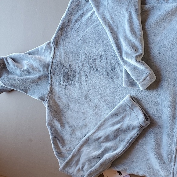 Joyspun NWT gray crop hoodie with Penguin size 0-2 XS - Picture 10 of 11